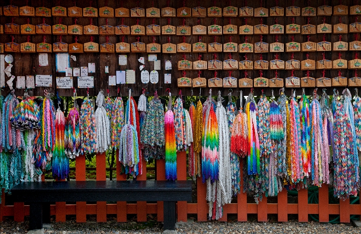 Fushimi-Inari Shrine Origami 11-1724.jpg